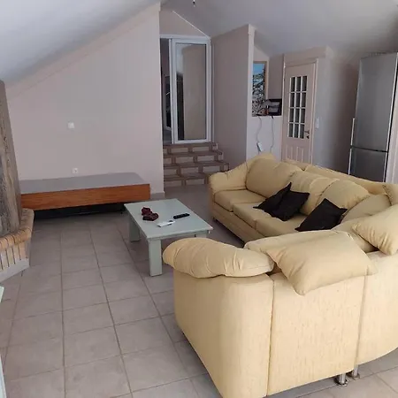 Dimitra's Loft House Kipariszía
